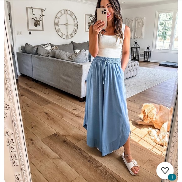 NWT FLOWY WIDE LEG ELASTIC WAIST PANTS - Picture 1 of 1